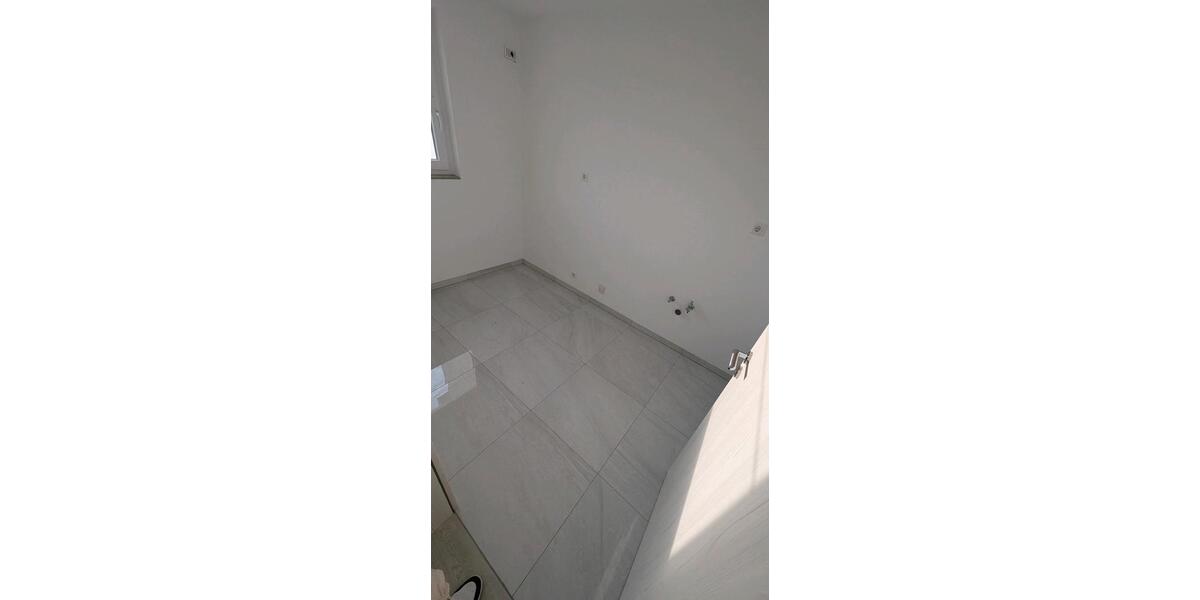 Etagenwohnung Villingen-Schwenningen Schwenningen - 1.5 Zimmer, 45 m&sup2;, 135.000&euro; | Angebot:27143046