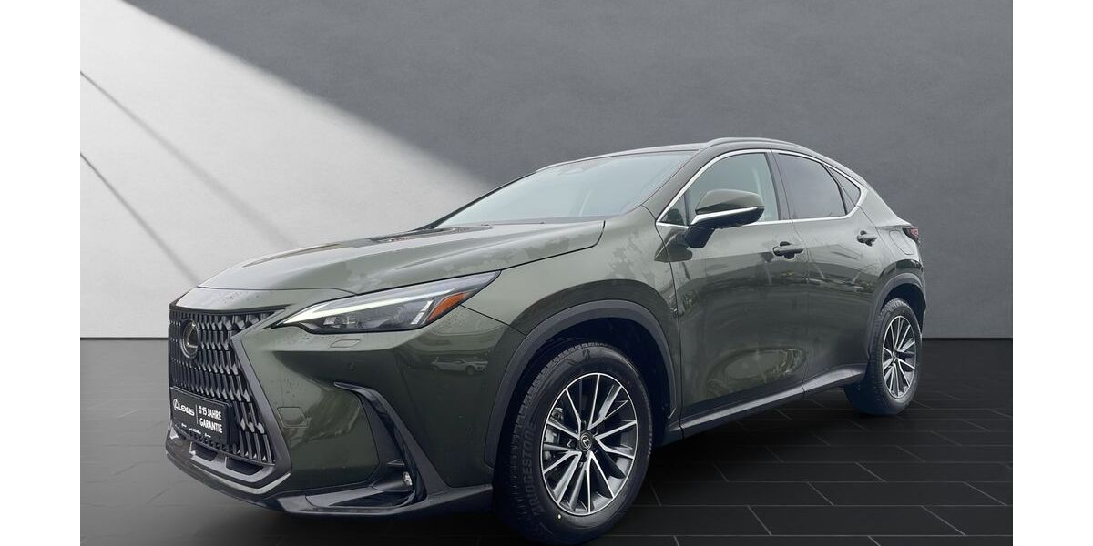 Lexus NX 350h 1.800 km 48.950 &euro; Wesel 46485