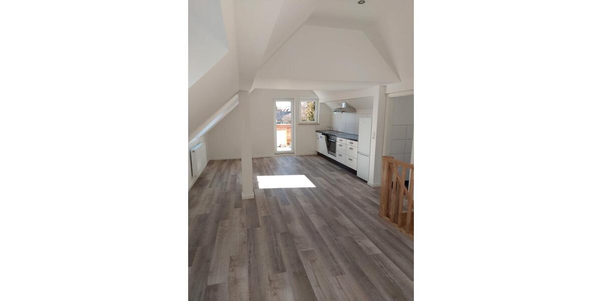 Maisonettenwohnung Trossingen - 3 Zimmer, 74 m&sup2;, 890&euro; | Angebot:26414250