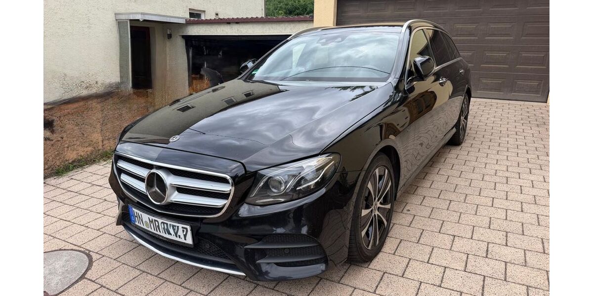 Mercedes-Benz E 300 270.000 km 19.390 &euro; Leingarten 74211