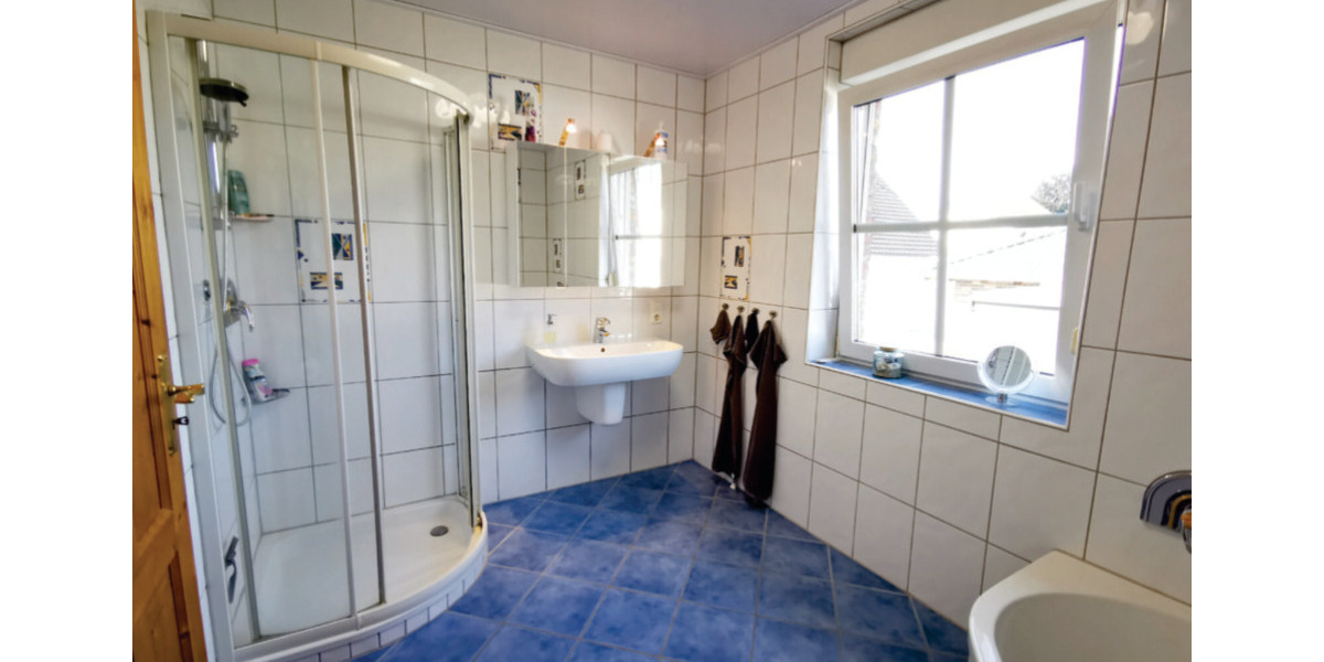 Doppelhaushälfte Neuenrade - 3 Zimmer, 101 m&sup2;, 240.000&euro; | Angebot:24720630