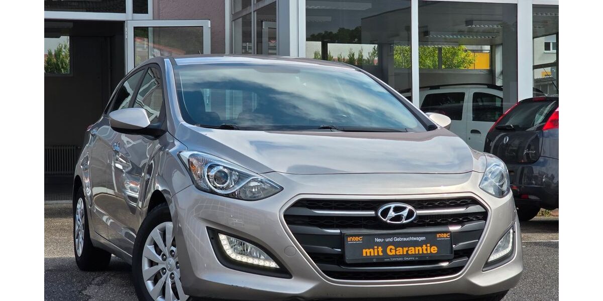 Hyundai i30 85.000 km 9.200 &euro; Ettlingen 76275