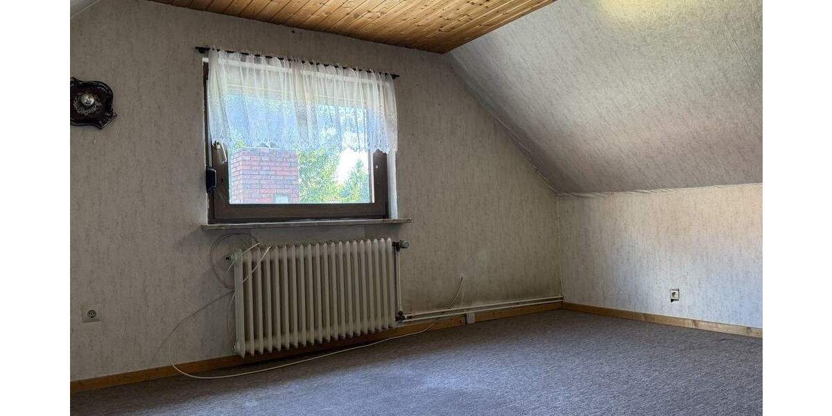 Einfamilienhaus Jever - 2 Zimmer, 76 m&sup2;, 72.000&euro; | Angebot:25815210