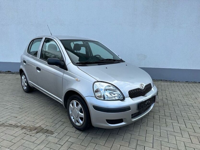 Yaris
