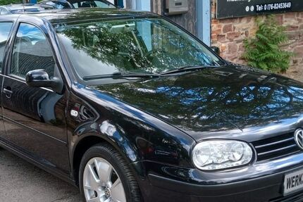 VW Golf 178.000 km 2.399 &euro; Karlsruhe 76131