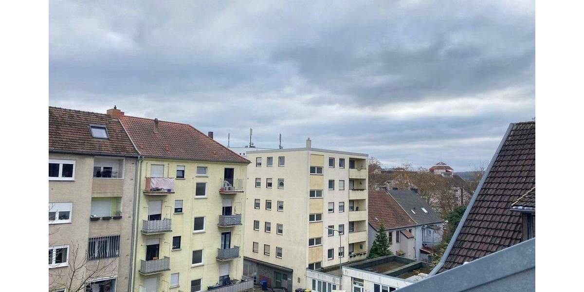 Charmante Dachgeschosswohnung mit Loggia in ruhiger Lage - Im Schacht 6-8, Saarbrücken 2 zimmer