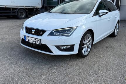 Seat Leon 206.000 km 10.800 € Oberding 85445
