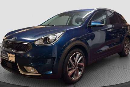 Kia Niro 124.000 km 13.900 &euro; Berlin 10625