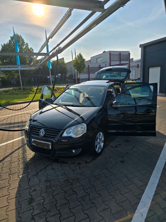VW Polo 156.500 km 2.050 € Rödermark 63322