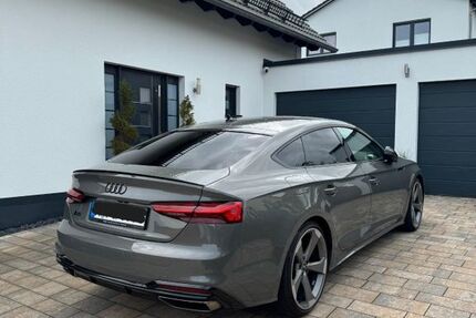 Audi A5 16.000 km 36.890 € Berg 92348