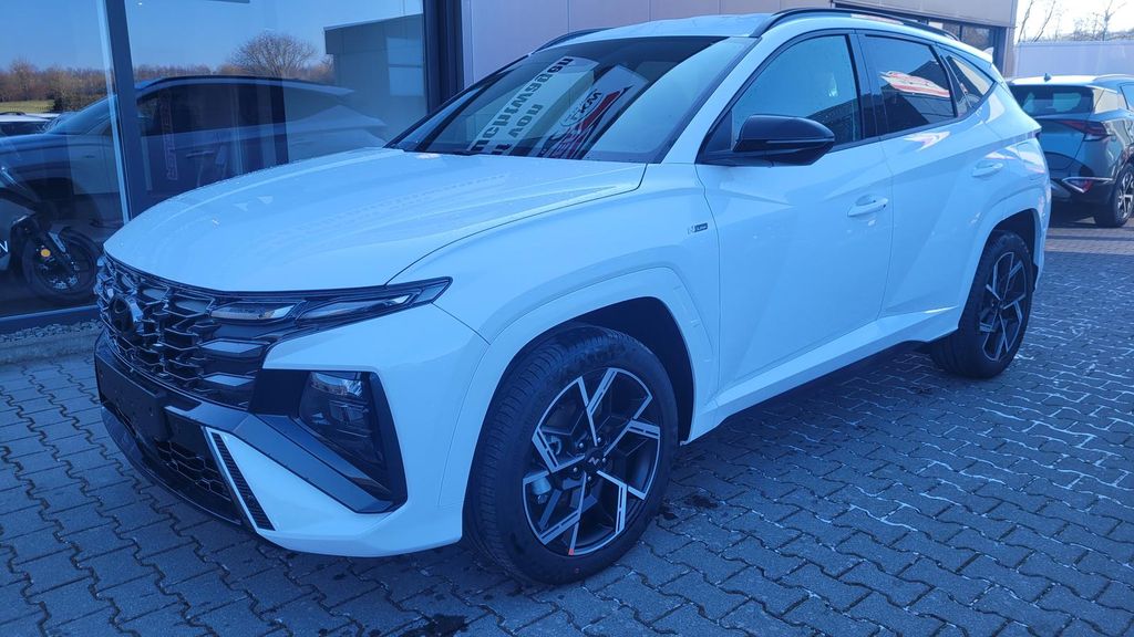 Hyundai TUCSON 5.750 km 33.900 &euro; Polch 56751