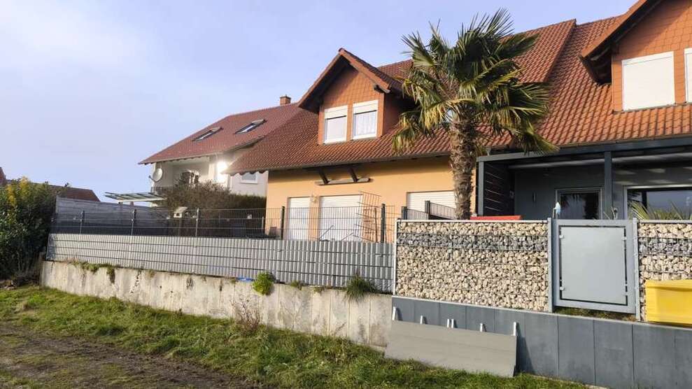 Haus zum Kaufen in Freimersheim 449.000 € 240 m²