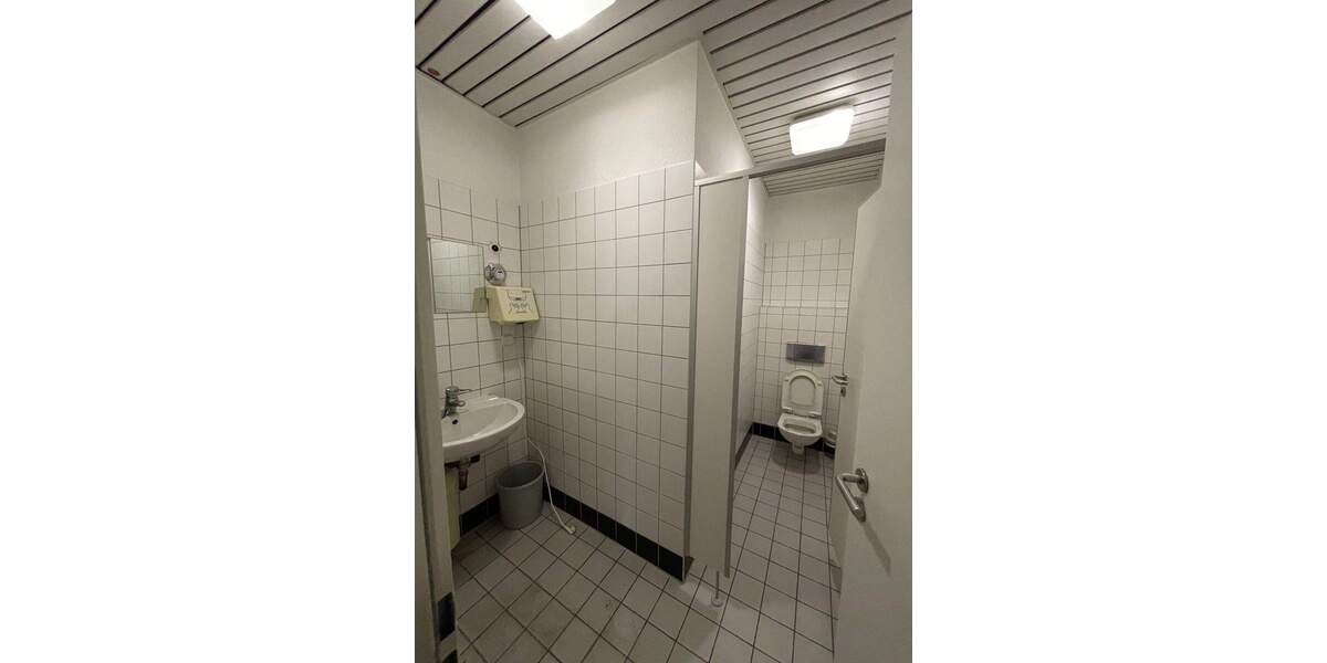 Gewerbeobjekt Torgau - 4 Zimmer, 168 m&sup2;, 1.125&euro; | Angebot:25390143