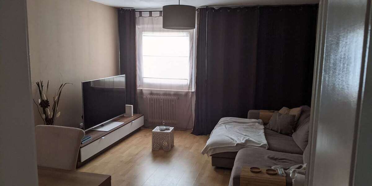 Etagenwohnung Karlsruhe Innenstadt-Ost - 2 Zimmer, 62 m&sup2;, 650&euro; | Angebot:27351078