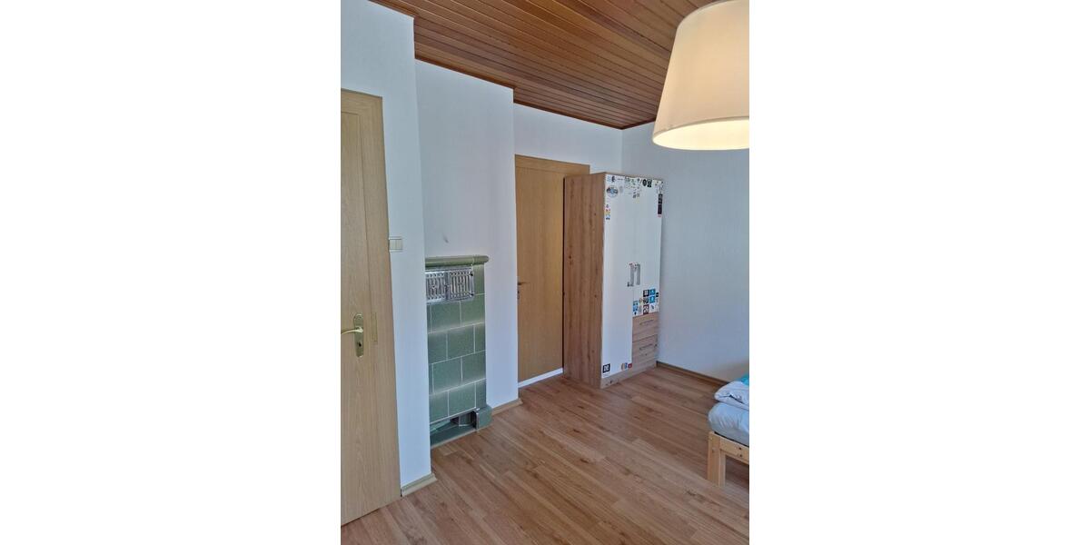 Etagenwohnung Regensburg Ganghofersiedlung - 4 Zimmer, 15 m&sup2;, 383&euro; | Angebot:25046888