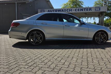 Mercedes-Benz E 350 101.217 km 26.500 &euro; Willstätt 77731