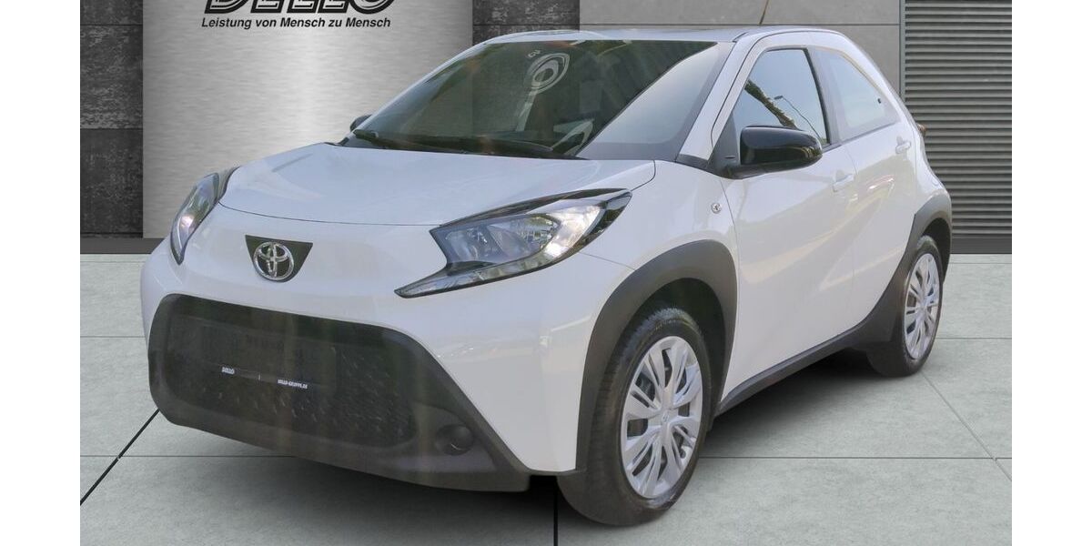Toyota Aygo (X) 1.111.111 km 17.590 &euro; Norderstedt 22848