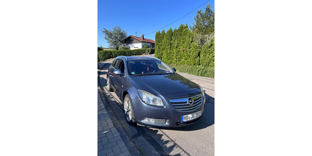 Opel Insignia 211.000 km 4.200 &euro; Helmstadt-Bargen 74921