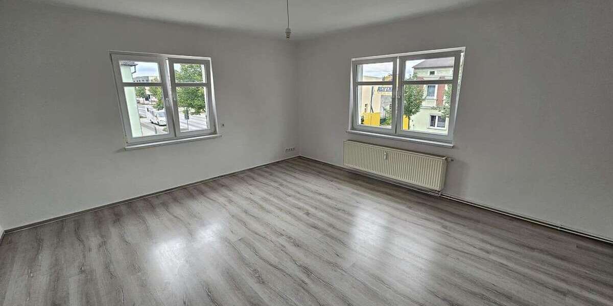 Etagenwohnung Eberswalde Finow - 4 Zimmer, 106 m&sup2;, 1.160&euro; | Angebot:26884229
