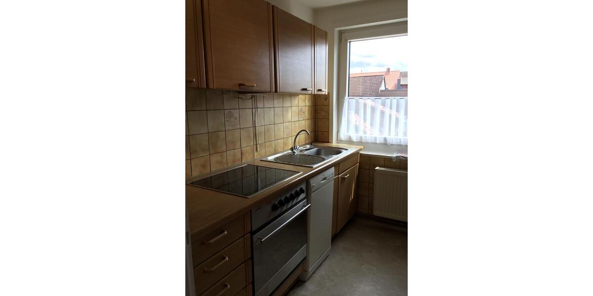 Dachgeschoßwohnung Seesen - 3 Zimmer, 63 m&sup2;, 400&euro; | Angebot:26354079