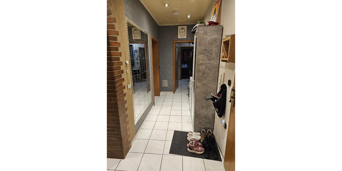 Etagenwohnung Frankenberg (Eder) - 4 Zimmer, 110 m&sup2;, 900&euro; | Angebot:26393185