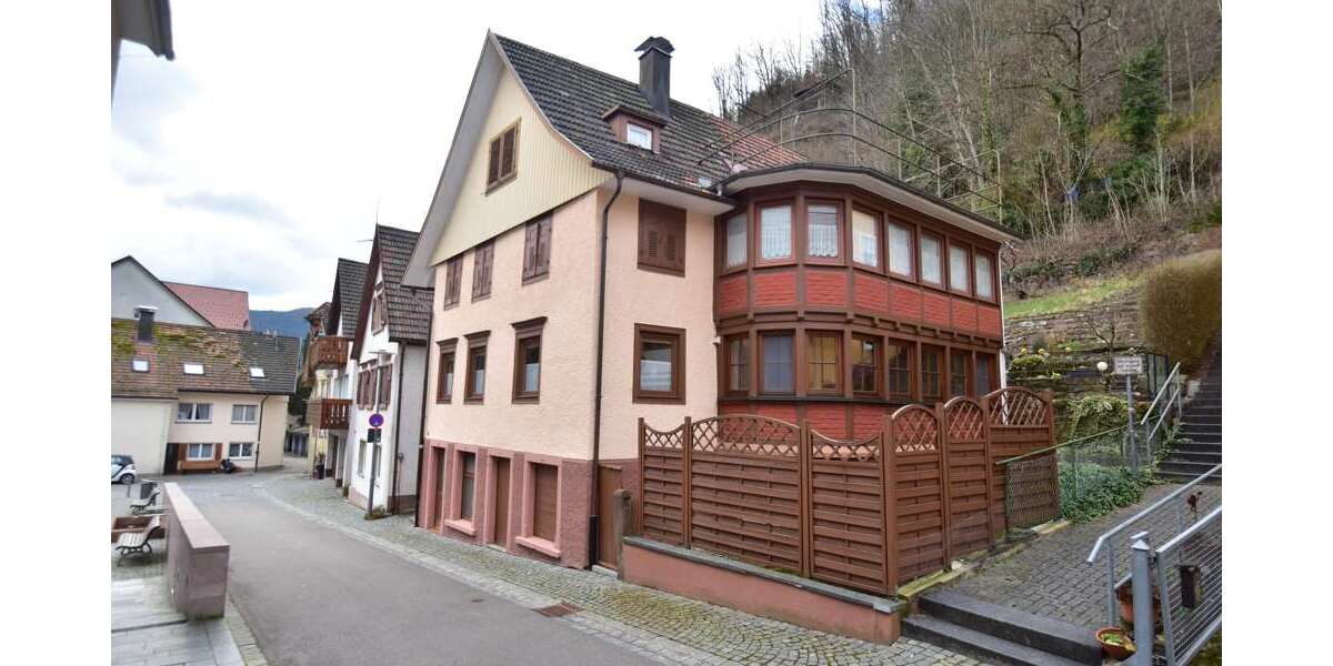 Etagenwohnung Oppenau - 3 Zimmer, 72 m&sup2;, 560&euro; | Angebot:26862348