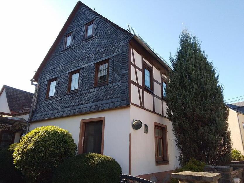 Frei stehendes Einfamilienhaus - Haus steht in Mülsen bei Zwickau zimmer