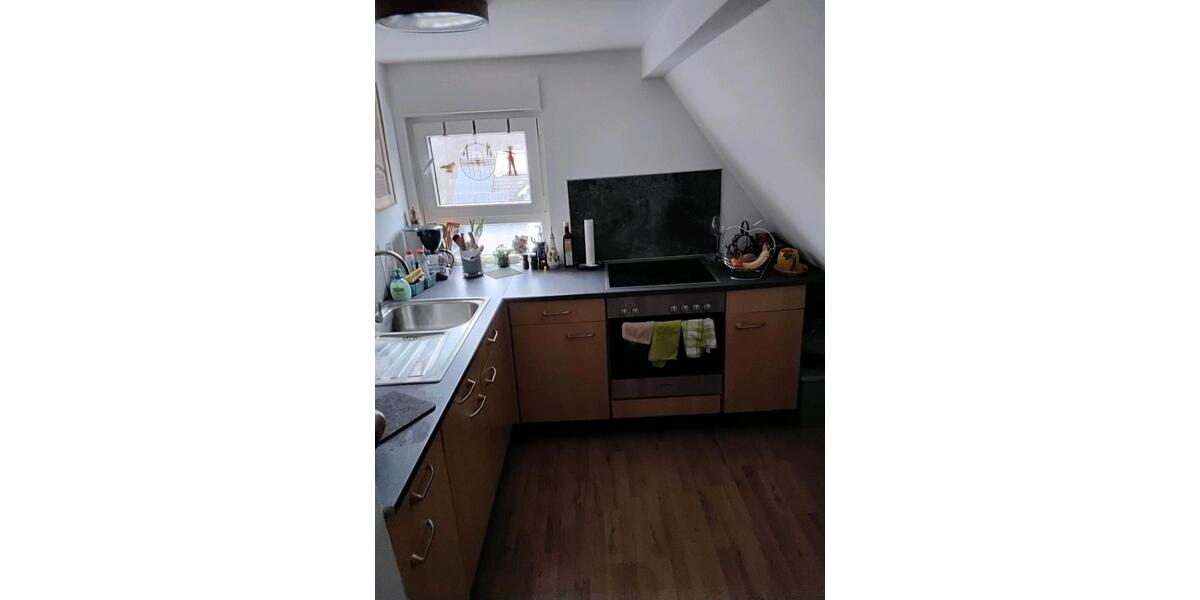 Dachgeschoßwohnung Neunkirchen - 1 Zimmer, 27 m&sup2;, 540&euro; | Angebot:25408730