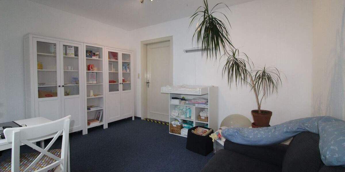 Einfamilienhaus Brake - 8 Zimmer, 190.000&euro; | Angebot:25386815