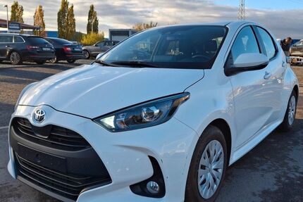 Toyota Yaris 46.000 km 15.999 € Blankenfelde-Mahlow 15831