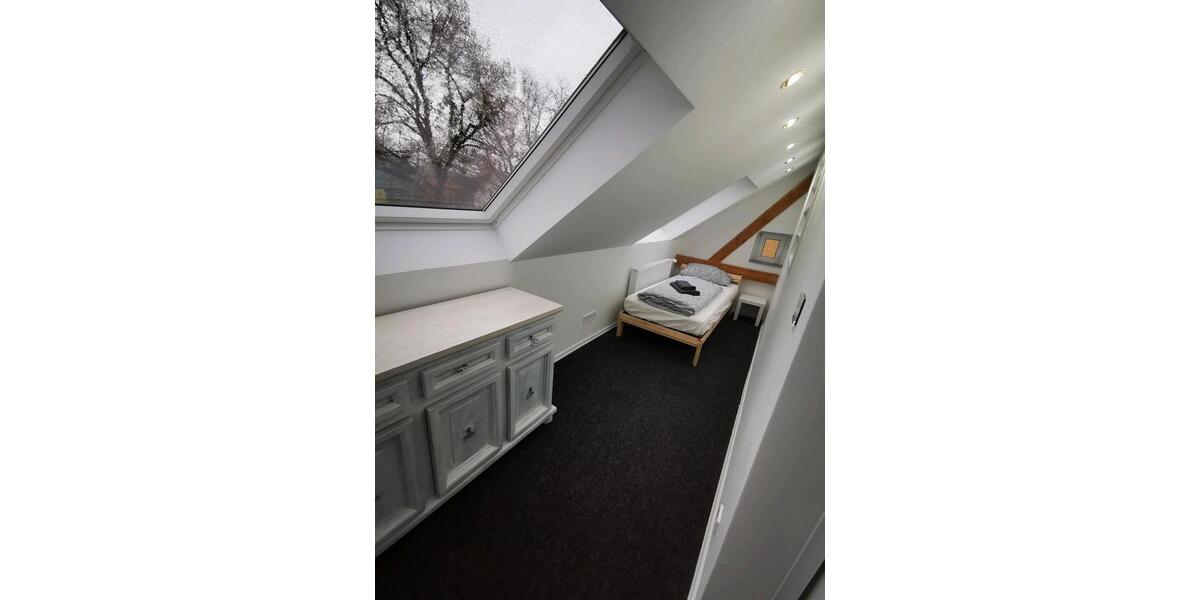 Etagenwohnung Heidesee - 10 Zimmer, 270 m&sup2;, 25&euro; | Angebot:10157614