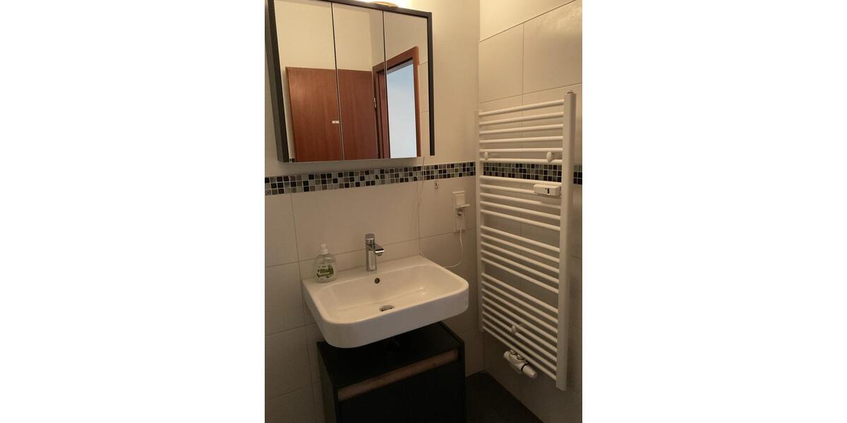 Dachgeschoßwohnung Gleichen - 3 Zimmer, 68 m&sup2;, 570&euro; | Angebot:26368176