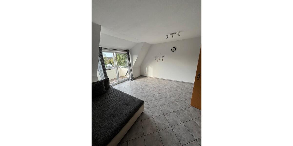 Dachgeschoßwohnung Handewitt - 2 Zimmer, 60 m&sup2;, 650&euro; | Angebot:25328453