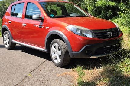 Dacia Sandero 172.000 km 2.000 &euro; Bad Sobernheim 55566