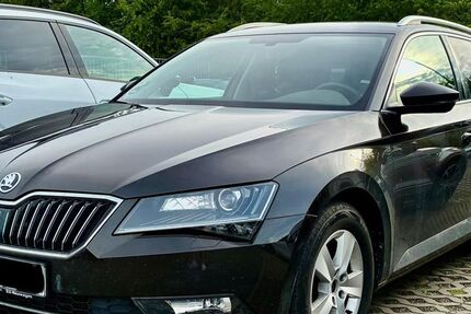 Skoda Superb 132.000 km 15.999 &euro; Calbe 39240