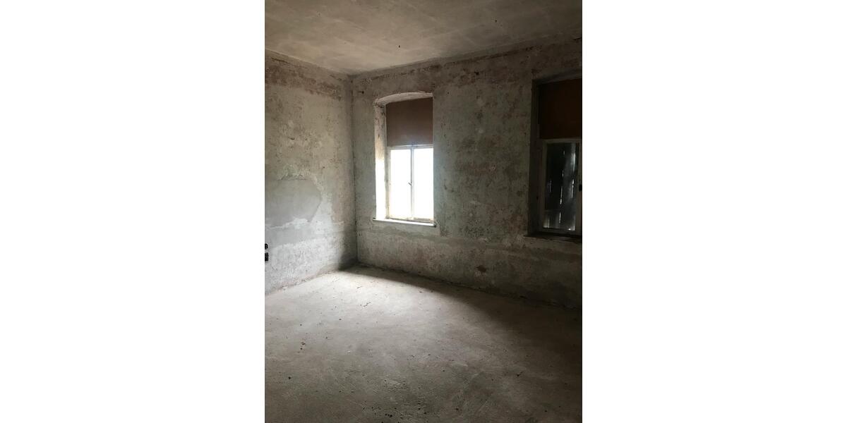 Einfamilienhaus Lauchhammer - 4 Zimmer, 105 m&sup2;, 66.000&euro; | Angebot:27084471