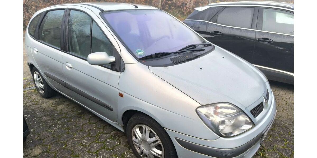 Renault Scenic 155.500 km 750 &euro; Dörzbach 74677