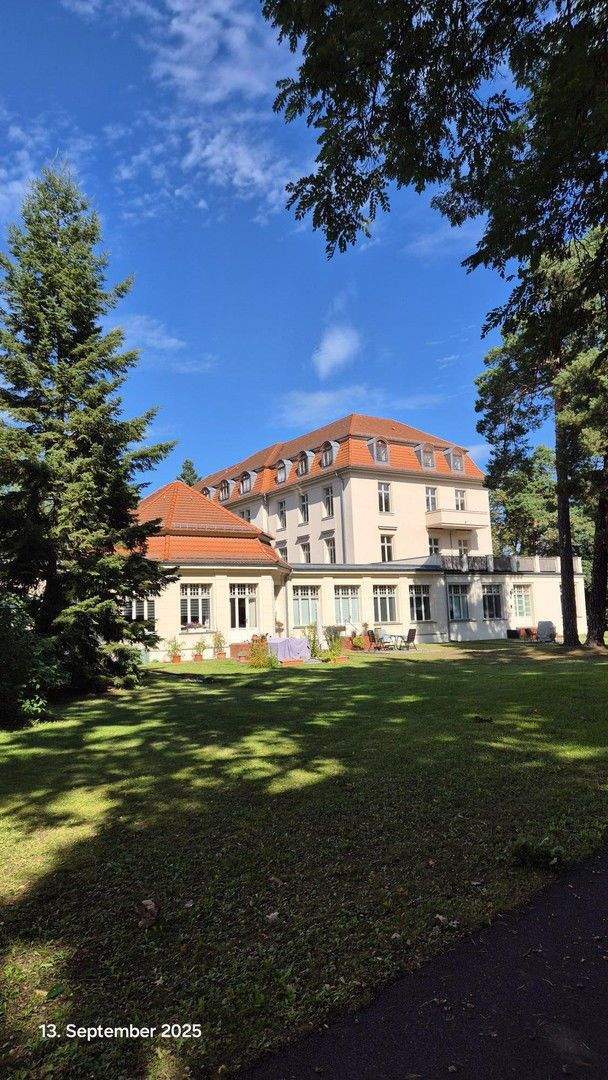 Provisionsfreie 4-Zimmer 130 qm Altbau Wohnung in Potsdam Süd 4 zimmer