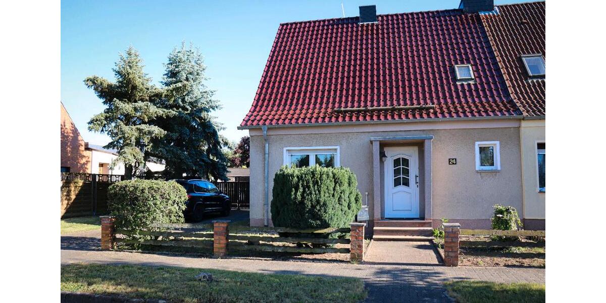 Doppelhaushälfte Gommern Ladeburg - 3 Zimmer, 112 m&sup2;, 125.000&euro; | Angebot:26824050