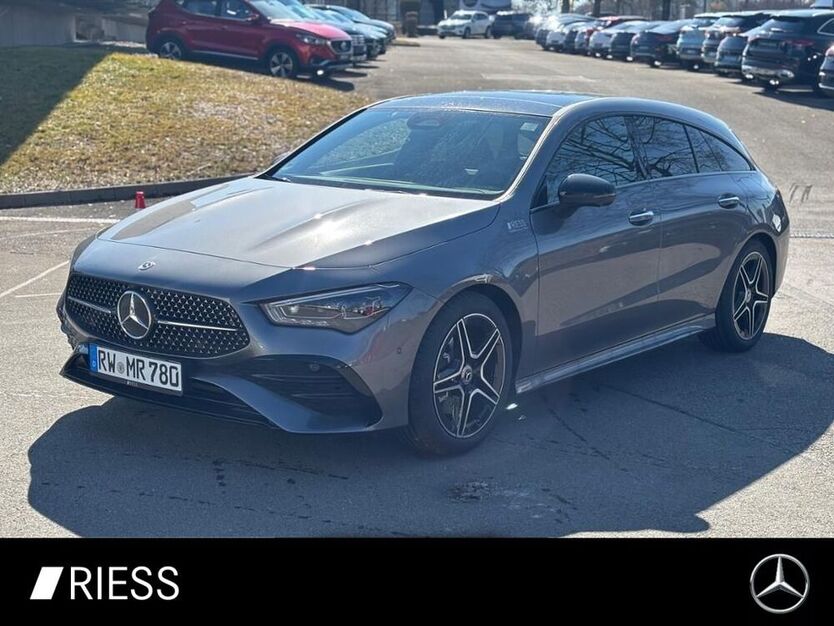 CLA 220 Shooting Brake