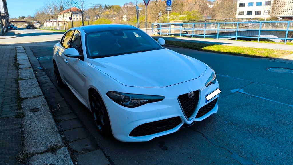 Alfa Romeo Giulia 119.000 km 22.999 &euro; Mühltroff 07919