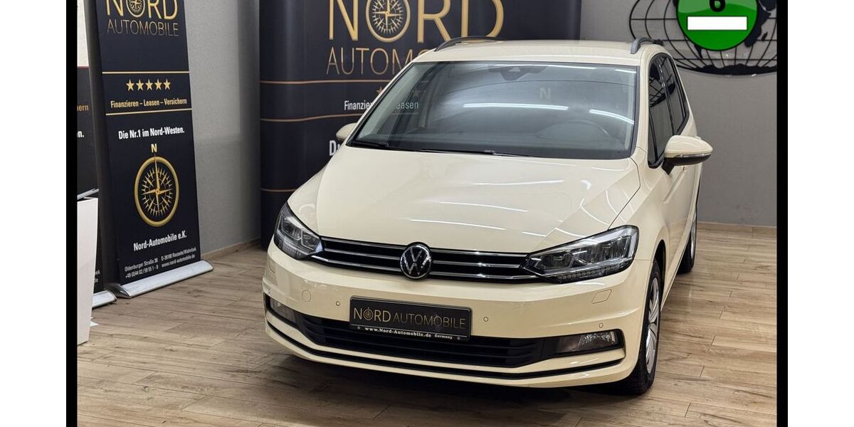 VW Touran 102.300 km 22.900 &euro; Rastede/ Wahnbek 26180