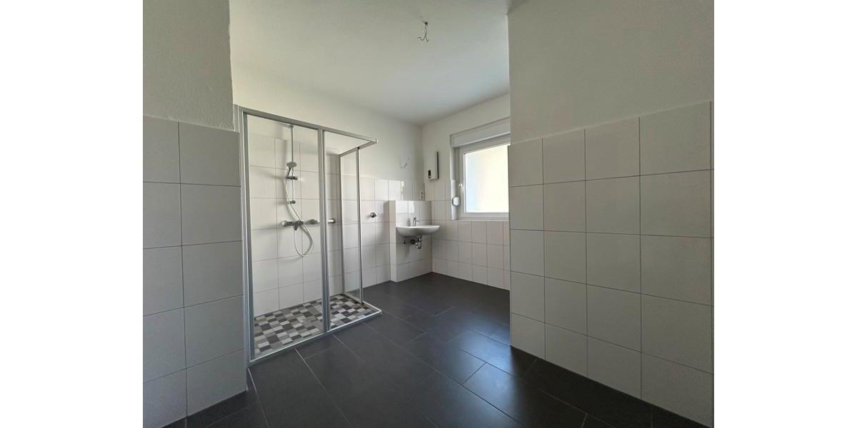 Erdgeschoßwohnung Essen Stadtbezirk V - 2 Zimmer, 73 m&sup2;, 657&euro; | Angebot:26268266