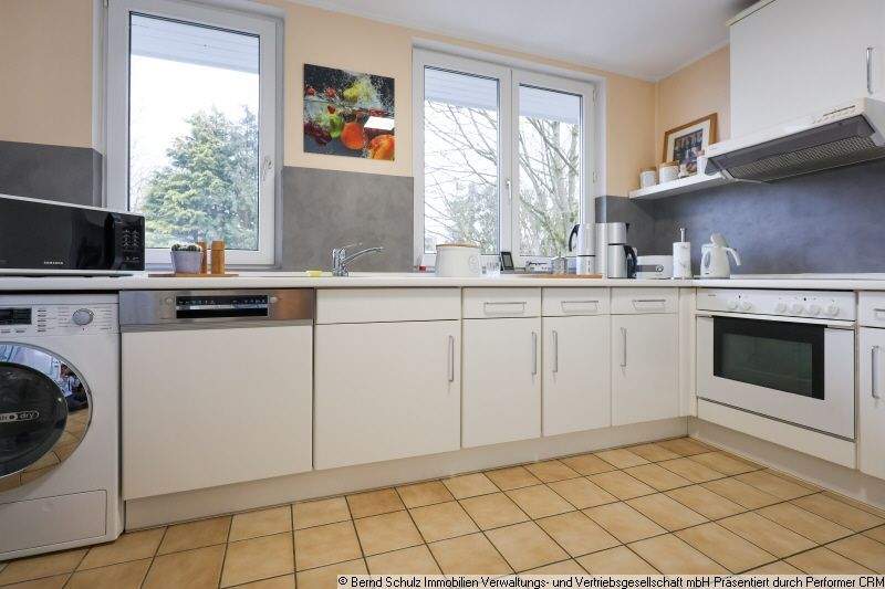 Etagenwohnung Hamburg Rissen - 3 Zimmer, 108 m&sup2;, 1.450&euro; | Angebot:25476060