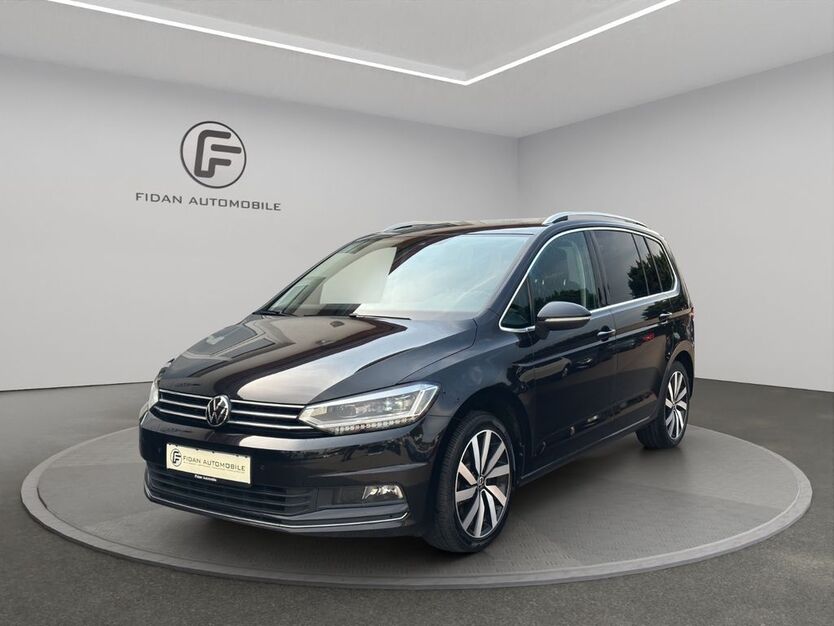 VW Touran 130.000 km 23.850 € Sindelfingen/Stuttgart 71065