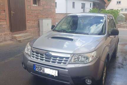 Subaru Forester 182.470 km 6.000 &euro; Fellen 97778