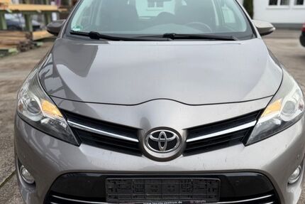 Toyota Verso 242.000 km 5.999 &euro; Speyer 67346