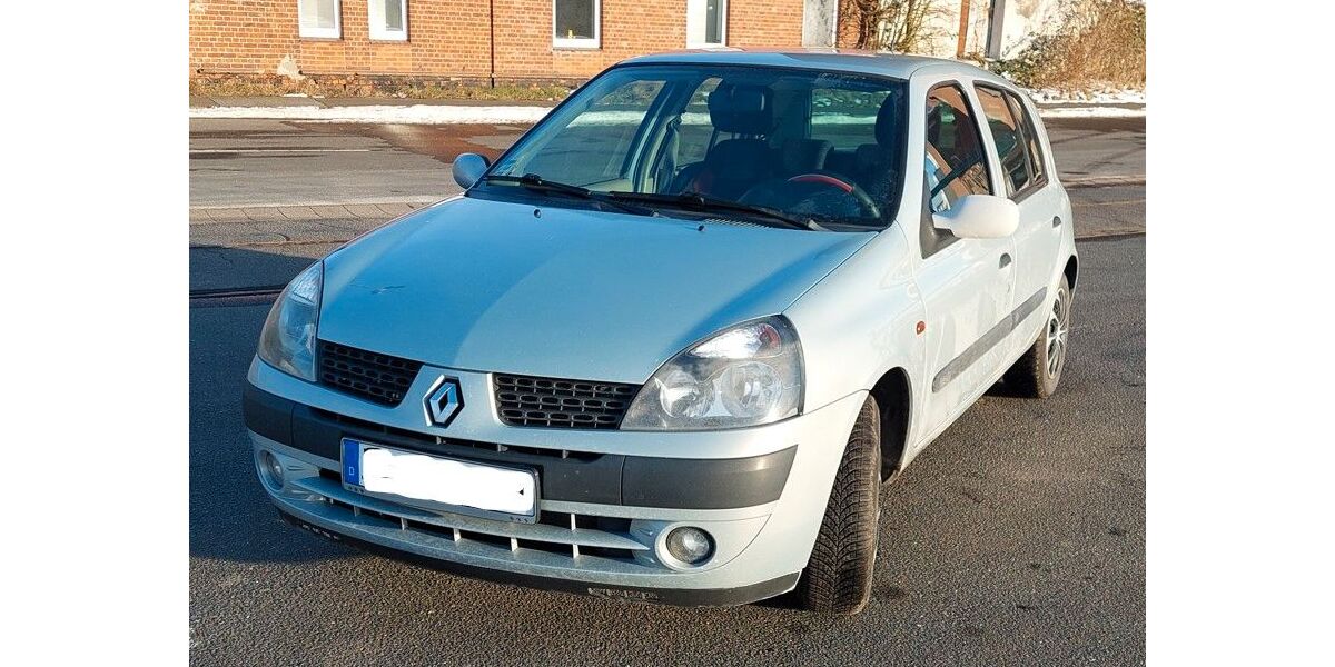 Renault Clio 134.000 km 1.050 &euro; Krempe 25361