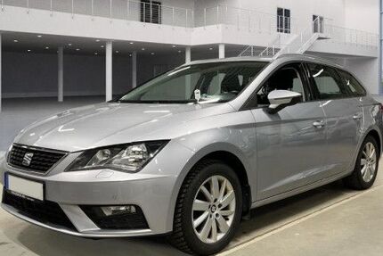 Seat Leon 58.208 km 11.990 &euro; Wolfsburg 38440