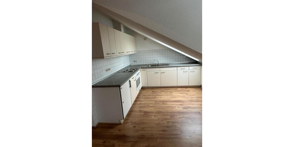 Dachgeschoßwohnung Gütersloh - 1 Zimmer, 35 m&sup2;, 500&euro; | Angebot:26296661